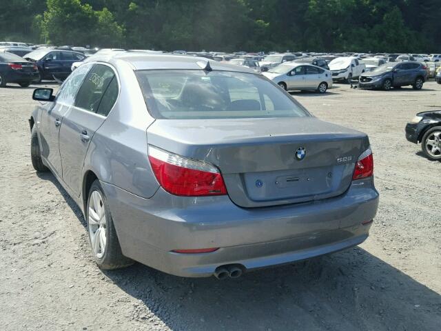 WBANV1C50AC157027 - 2010 BMW 528 XI GRAY photo 3