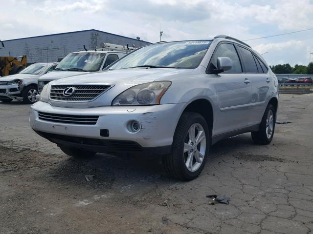 JTJHW31U882862240 - 2008 LEXUS RX 400H SILVER photo 2