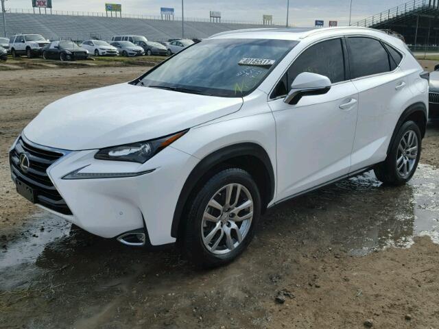 JTJYARBZ2F2005243 - 2015 LEXUS NX WHITE photo 2