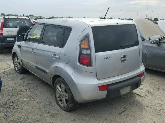 KNDJT2A28B7718350 - 2011 KIA SOUL SILVER photo 3