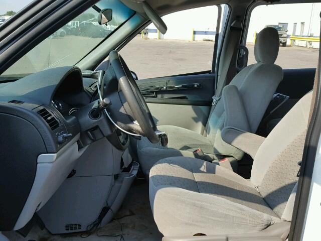 1GNDV23197D117816 - 2007 CHEVROLET UPLANDER L WHITE photo 5