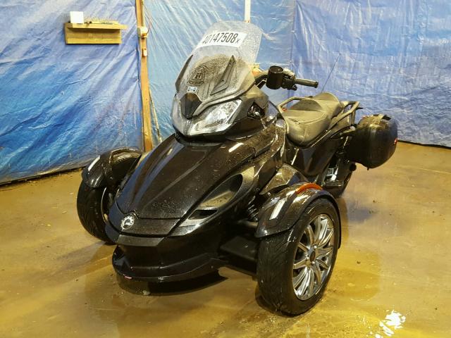 2BXNCBC11DV002534 - 2013 CAN-AM SPYDER ROA BLACK photo 2