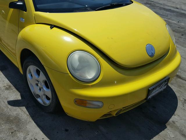 3VWCB21C72M438510 - 2002 VOLKSWAGEN NEW BEETLE 黄色 照片 9