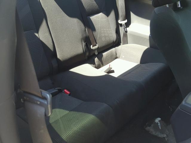 JTKJF5C79B3005586 - 2011 TOYOTA SCION TC 银色 照片 6