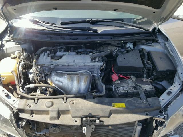 JTKJF5C79B3005586 - 2011 TOYOTA SCION TC 银色 照片 7