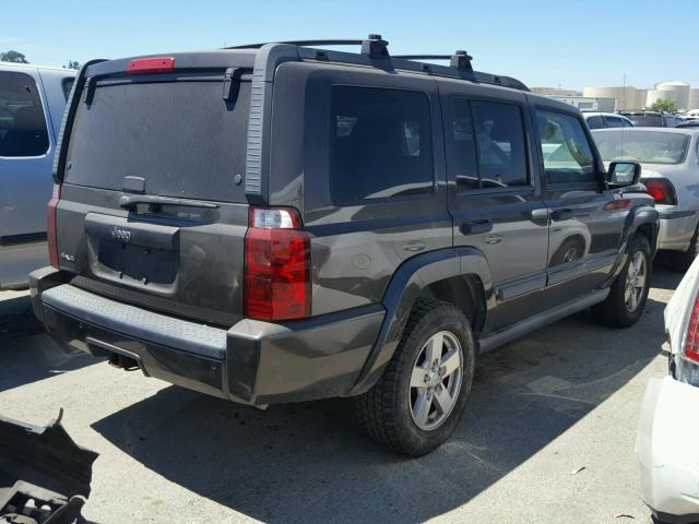 1J8HG48N06C291153 - 2006 JEEP COMMANDER GREEN photo 4