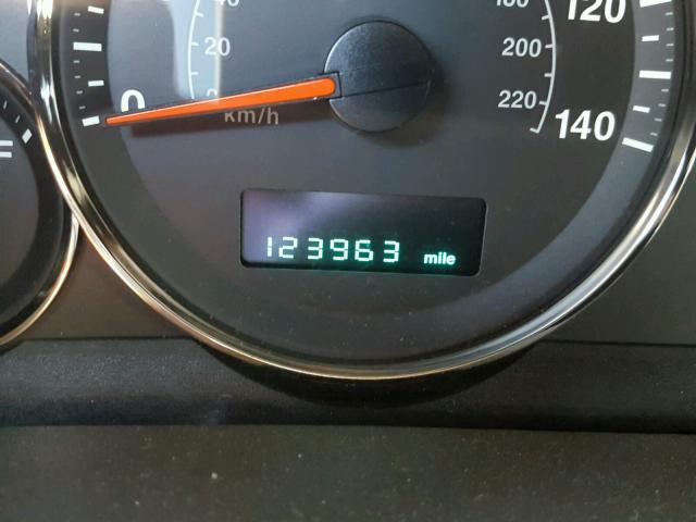 1J8HG48N06C291153 - 2006 JEEP COMMANDER GREEN photo 8