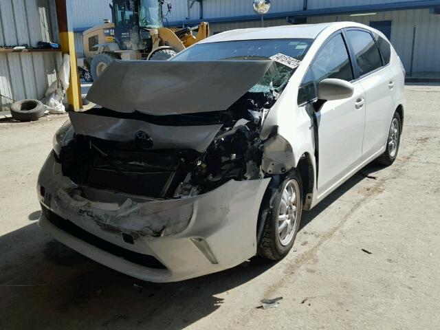 JTDZN3EU0C3109356 - 2012 TOYOTA PRIUS V WHITE photo 2