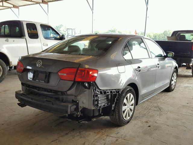 3VW2K7AJ6EM289860 - 2014 VOLKSWAGEN JETTA BASE 灰色 照片 4