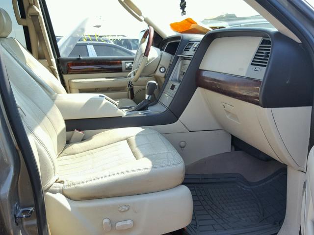 5LMFU28R53LJ44507 - 2003 LINCOLN NAVIGATOR Altın fotoğraf 5