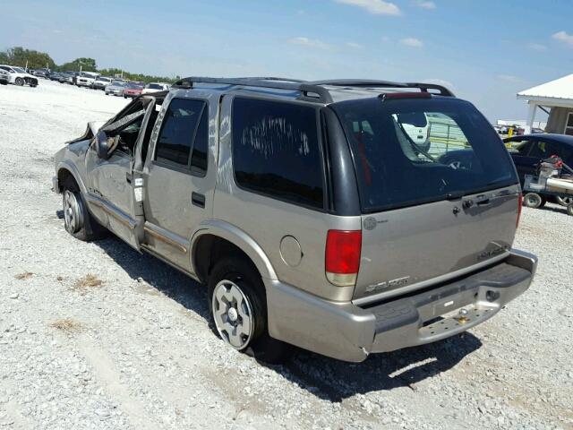 1GNDT13X33K112198 - 2003 CHEVROLET BLAZER TAN photo 3