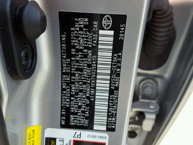 4T1BF1FK7GU256415 - 2016 TOYOTA CAMRY LE ვერცხლისფერი ფოტო 10