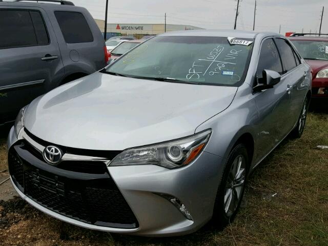 4T1BF1FK7GU256415 - 2016 TOYOTA CAMRY LE SILVER photo 2