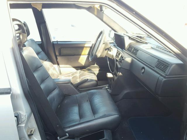 YV1FA8746K1354126 - 1989 VOLVO 740 Silber Foto 5