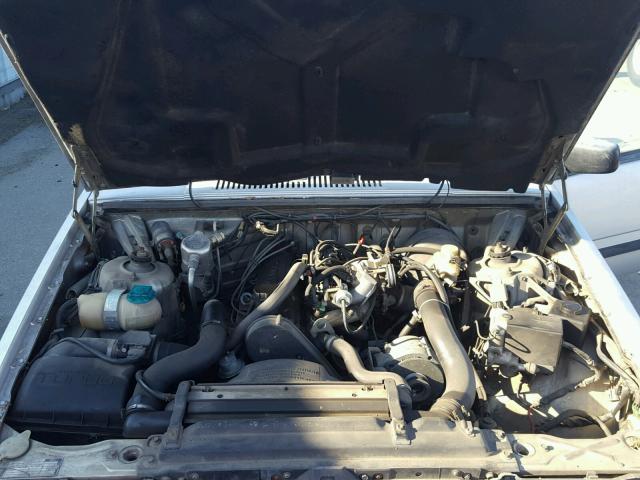 YV1FA8746K1354126 - 1989 VOLVO 740 Silber Foto 7