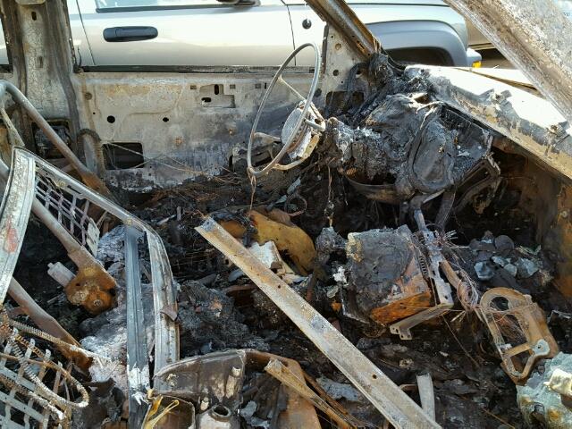 1GHDT13W1W2711356 - 1998 OLDSMOBILE BRAVADA BURN photo 5