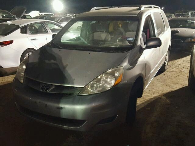 5TDZK23C09S245989 - 2009 TOYOTA SIENNA CE TAN photo 2