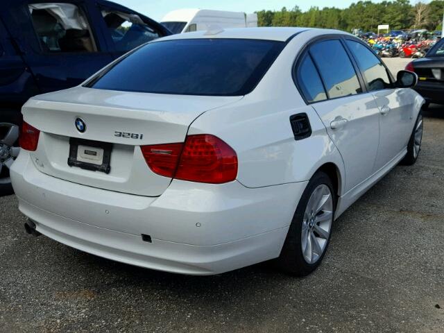 WBAPH7C5XBE852852 - 2011 BMW 328 I WHITE photo 4