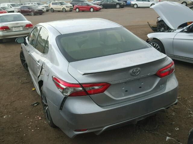 JTNB11HK6J3012294 - 2018 TOYOTA CAMRY L SILVER photo 3