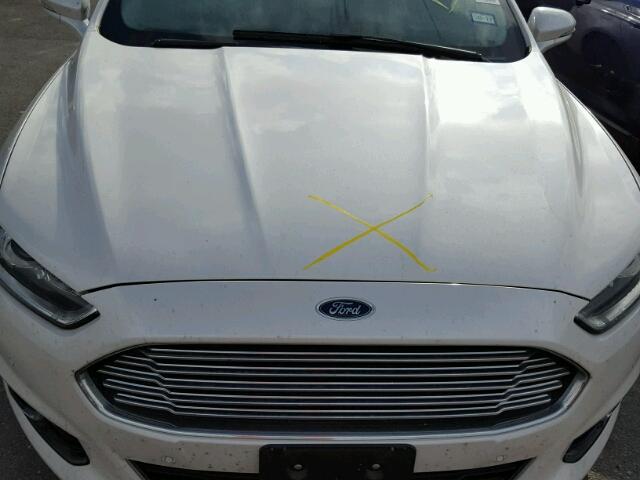 3FA6P0K92DR107869 - 2013 FORD FUSION WHITE photo 7