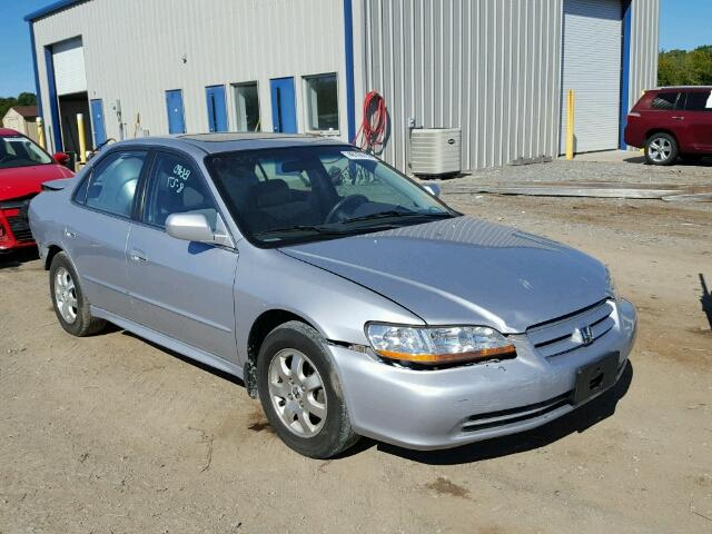 1HGCG56632A152466 - 2002 HONDA ACCORD EX SILVER photo 1