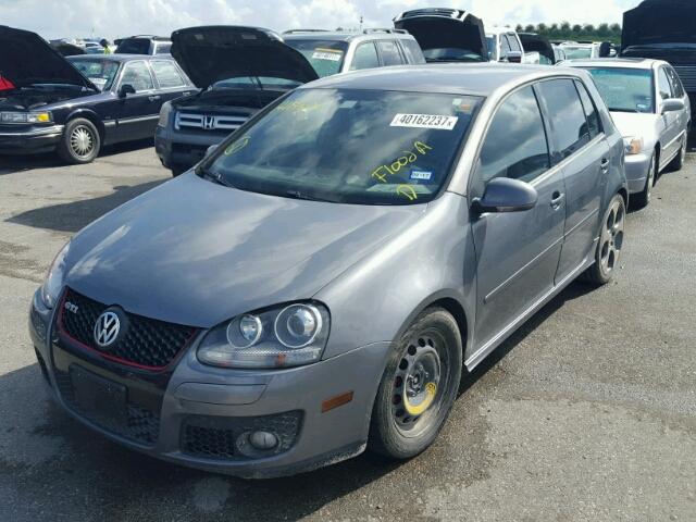 WVWHV91K28W209595 - 2008 VOLKSWAGEN GTI GRAY photo 2