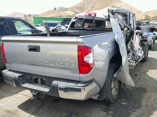 5TFRM5F19GX099833 - 2016 TOYOTA TUNDRA DOU SILVER photo 4