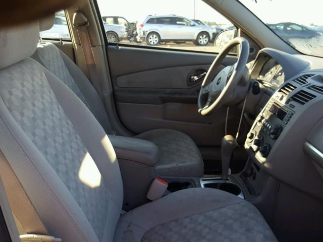 1G1ZT52865F296329 - 2005 CHEVROLET MALIBU LS თეთრი ფოტო 5