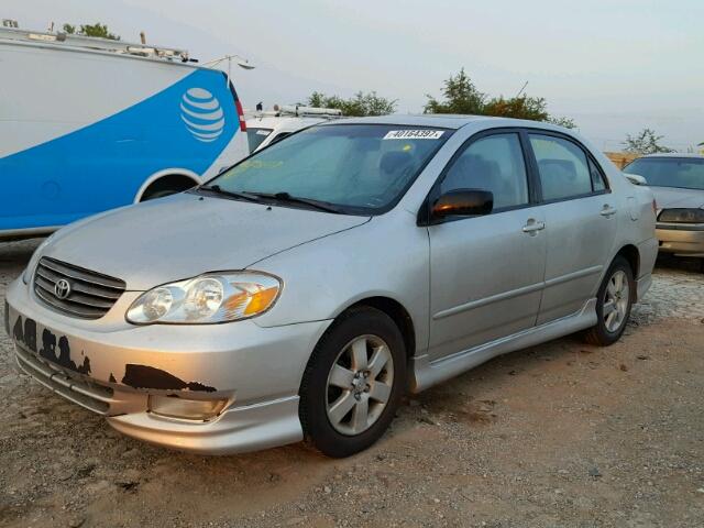 1NXBR32E24Z256417 - 2004 TOYOTA COROLLA CE SILVER photo 2