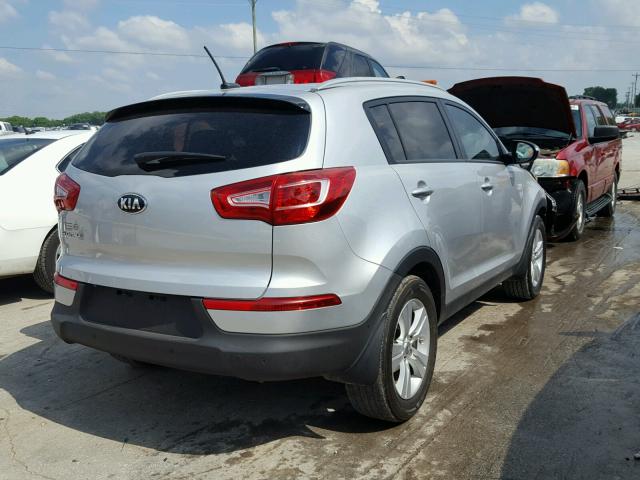 KNDPB3A28D7529266 - 2013 KIA SPORTAGE B SILVER photo 4