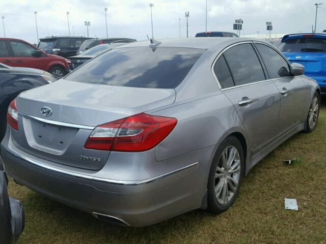 KMHGC4DD4CU211589 - 2012 HYUNDAI GENESIS 3. SILVER photo 4