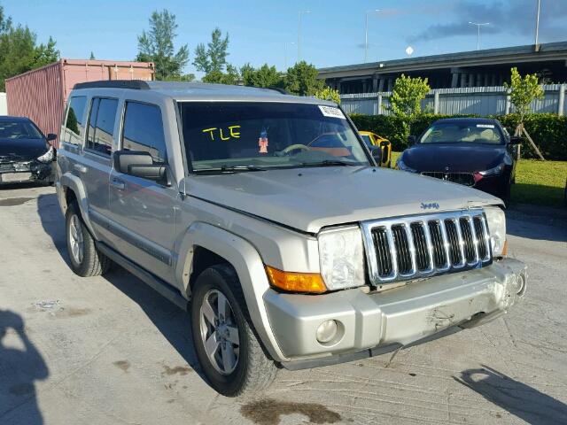 1J8HG48KX8C166668 - 2008 JEEP COMMANDER SILVER photo 1