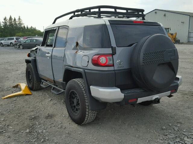 JTEBU4BF9EK175831 - 2014 TOYOTA FJ CRUISER GRAY photo 3