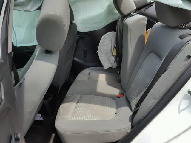 1G1JA5SH4F4173774 - 2015 CHEVROLET SONIC LS WHITE photo 6