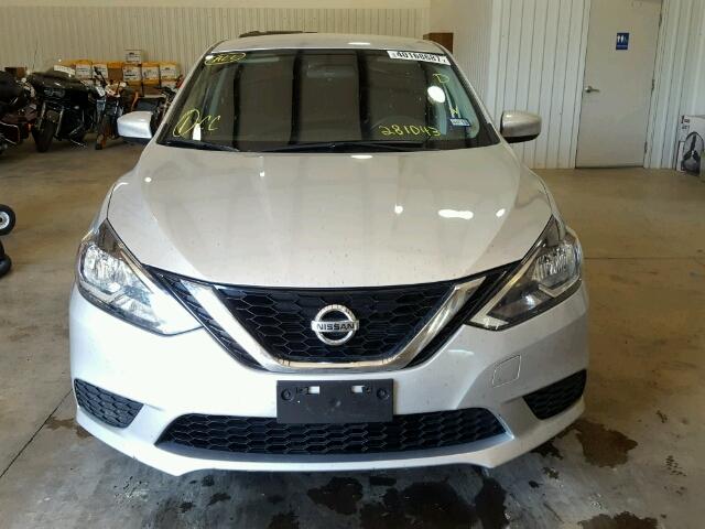 3N1AB7AP7HY281043 - 2017 NISSAN SENTRA S SILVER photo 9