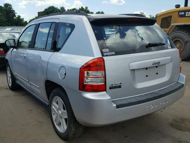 1J4NF4FB7AD537716 - 2010 JEEP COMPASS SP SILVER photo 3