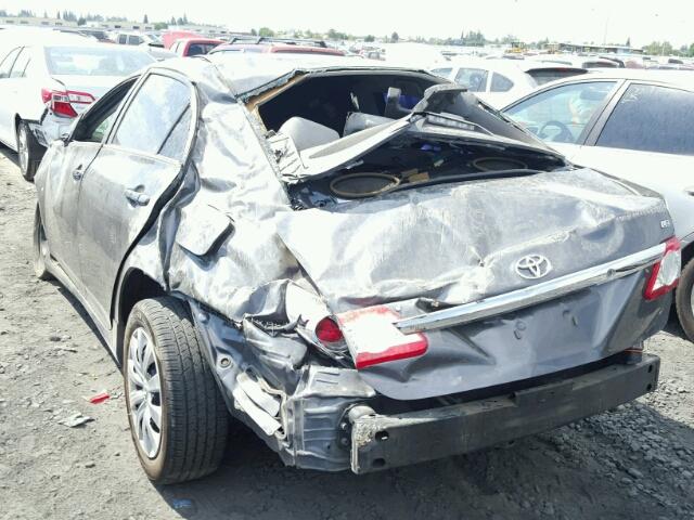 2T1BU4EE5DC001942 - 2013 TOYOTA COROLLA BA GRAY photo 3