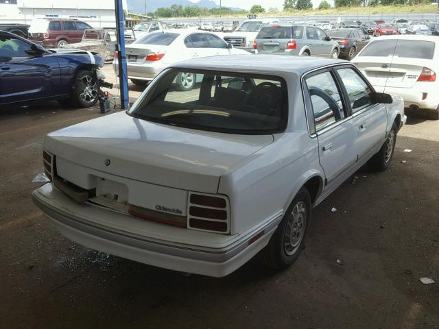1G3AG54N8P6443071 - 1993 OLDSMOBILE CUTLASS CI WHITE photo 4