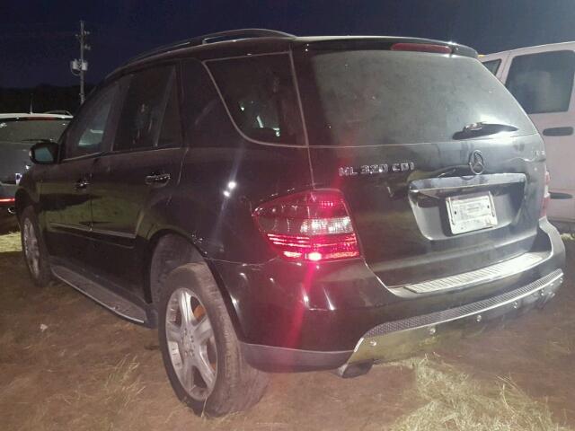 4JGBB22E88A349433 - 2008 MERCEDES-BENZ ML 320 CDI BLACK photo 3