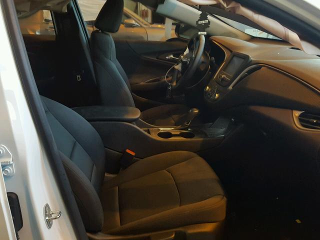 1G1ZB5ST0JF106252 - 2018 CHEVROLET MALIBU LS WHITE photo 5