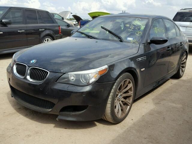 WBSNB93516B584782 - 2006 BMW M5 BLACK photo 2