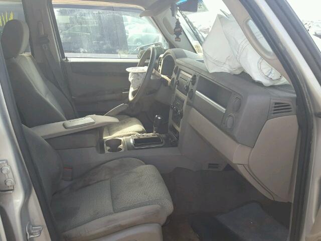 1J8HH48K18C184988 - 2008 JEEP COMMANDER თაფლისფერი ფოტო 5