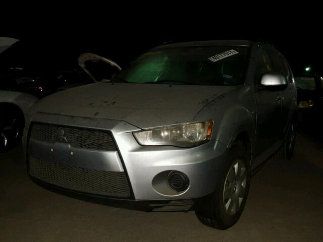 JA4AS2AW8BU018541 - 2011 MITSUBISHI OUTLANDER SILVER photo 2