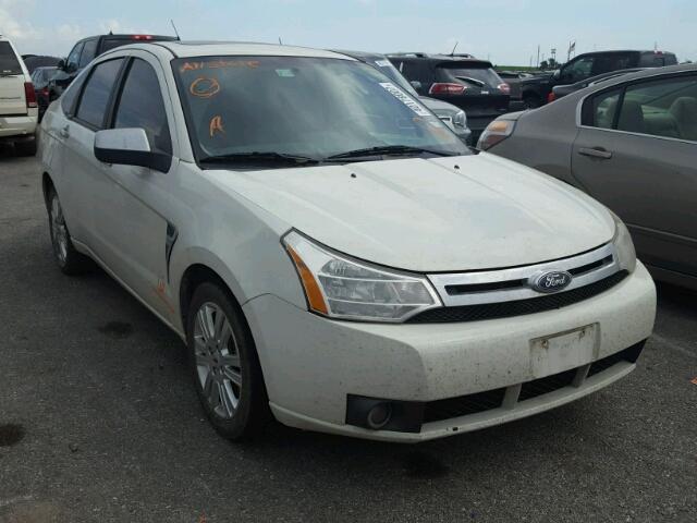 1FAHP37N49W122751 - 2009 FORD FOCUS SEL WHITE photo 1