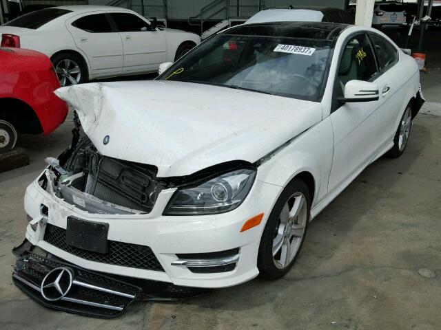 WDDGJ4HB1EG191540 - 2014 MERCEDES-BENZ C 250 WHITE photo 2