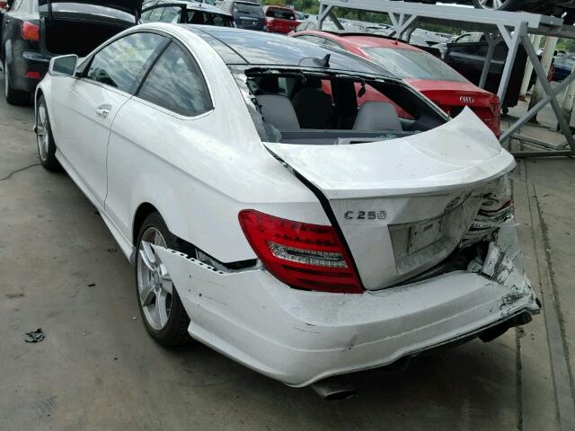 WDDGJ4HB1EG191540 - 2014 MERCEDES-BENZ C 250 WHITE photo 3