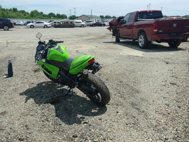 JKAEXEA178A044230 - 2008 KAWASAKI EX650 A Yaşıl foto 3