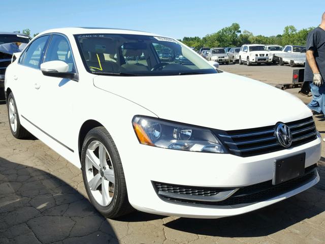 1VWBP7A38DC046585 - 2013 VOLKSWAGEN PASSAT SE WHITE photo 1