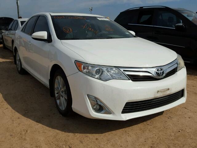 4T1BF1FKXEU795785 - 2014 TOYOTA CAMRY WHITE photo 1