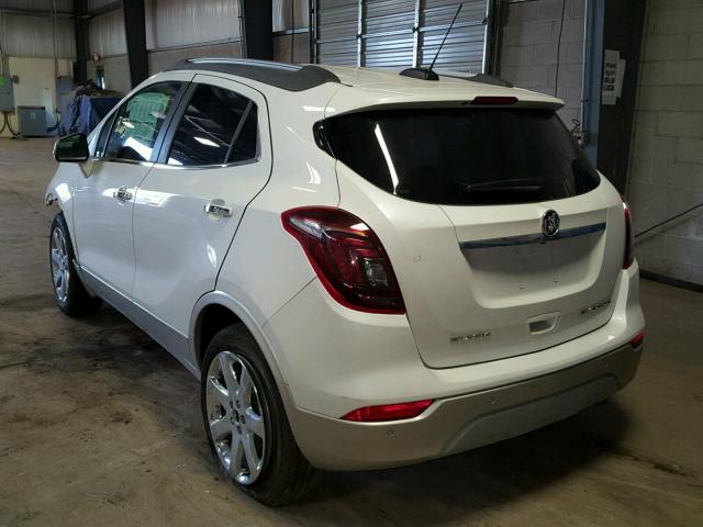 KL4CJDSB7JB521376 - 2018 BUICK ENCORE PRE WHITE photo 3